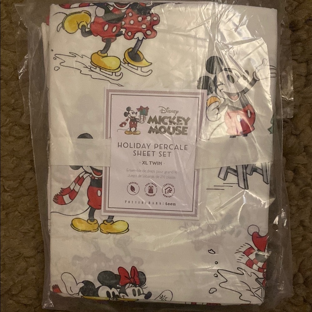 Disney Mickey Mouse Festive Sheet Set